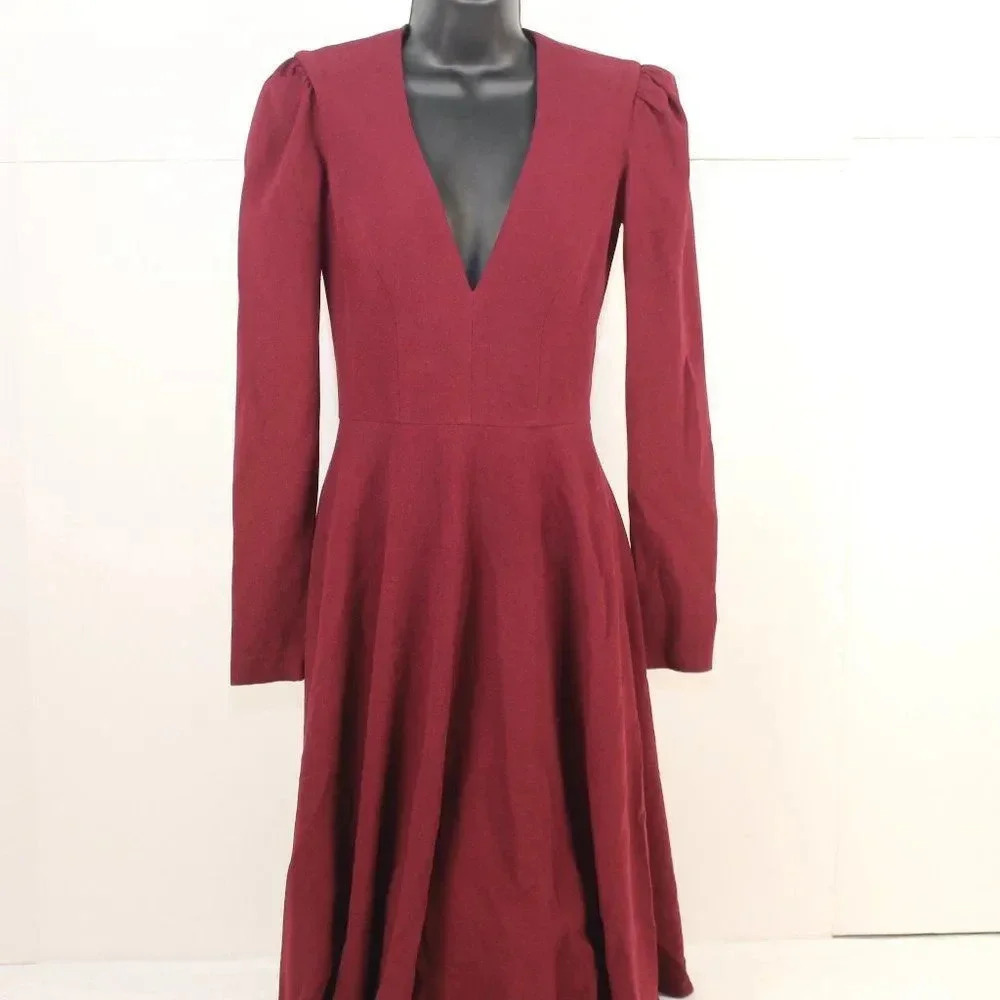 NWT THE DRESS POPULATION